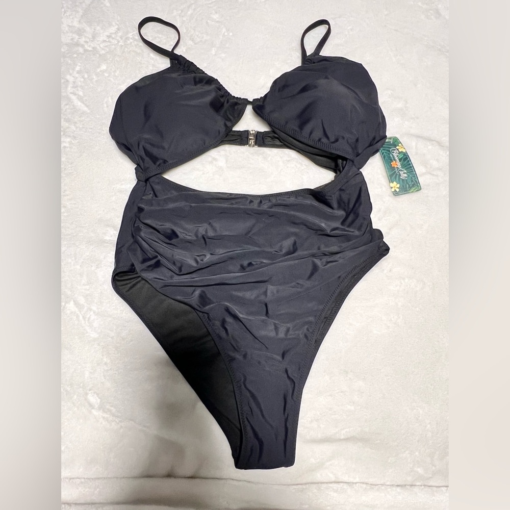 Blooming Jelly Black One-Piece Swimsuit